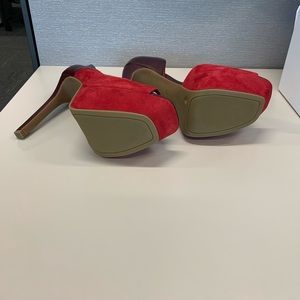 Burgundy and red Jessica Simpson heels size 9